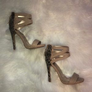 Tan/Black Heels